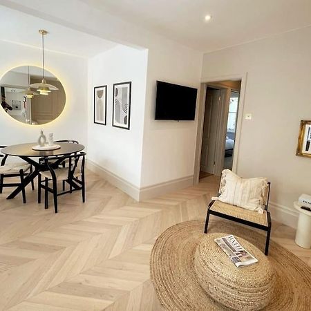 Апартаменты Courtyard Garden, Beautifully Finished Flat - Ba1 Бат Экстерьер фото